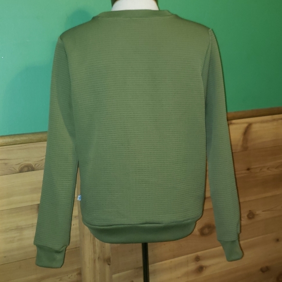 Adidas Top - Picture 3 of 5